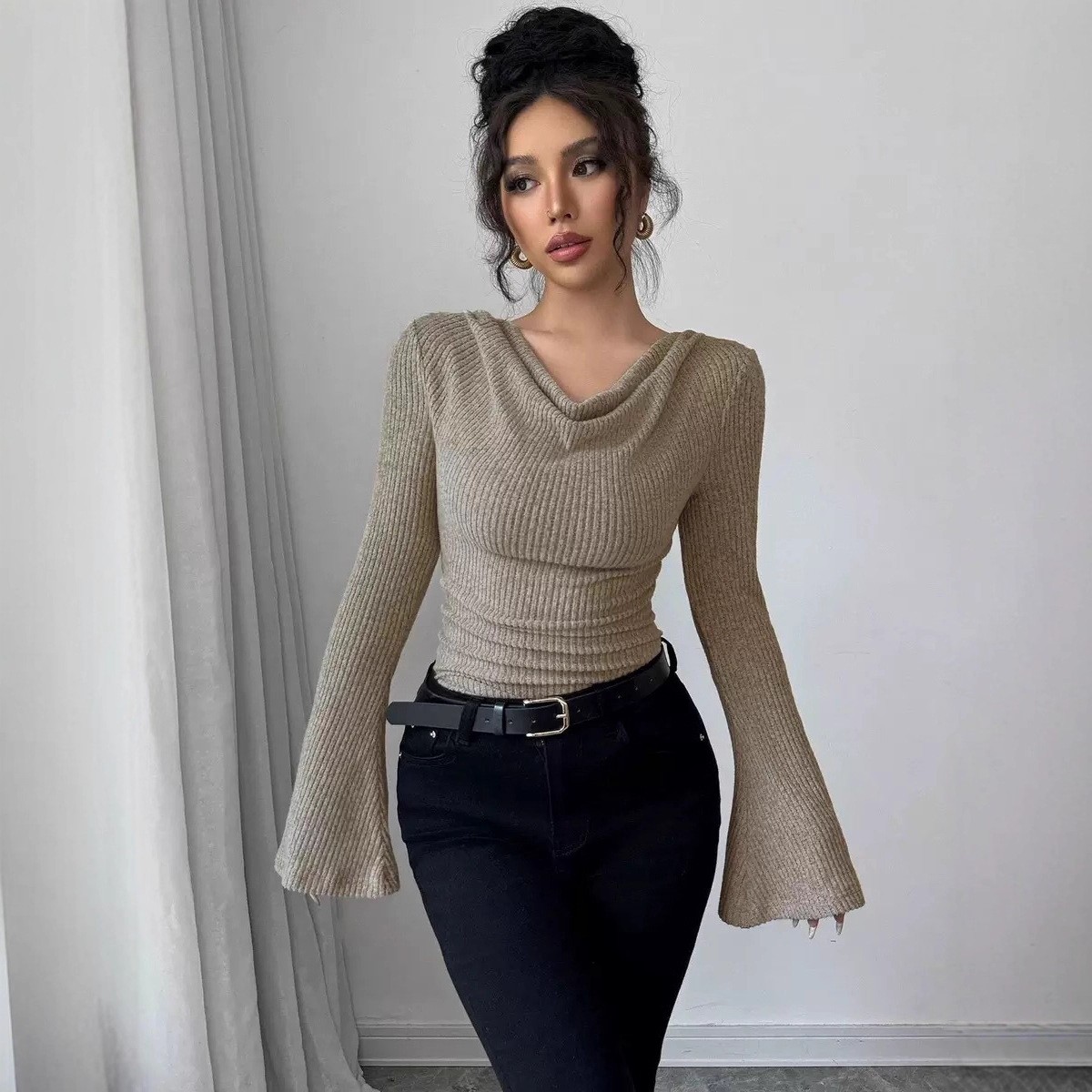 Damska bluzka z długim rękawem – Off Shoulder Blouse recenzja i cena