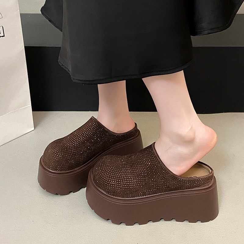 Klapki damskie na koturnie, co – Summer Clothing Fabric recenzja i cena